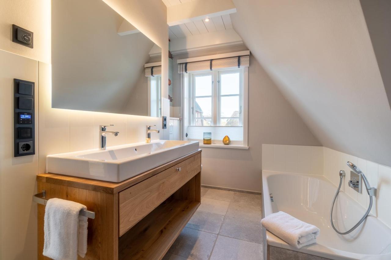 Henrys Reethues Villa Oevenum Bagian luar foto